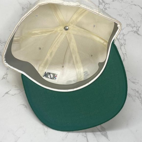 Vintage OAKLAND ATHLETICS Fitted BASEBALL CAP-ROMAN-COOPERSTOWN Size 7 1/4 - Picture 6 of 9